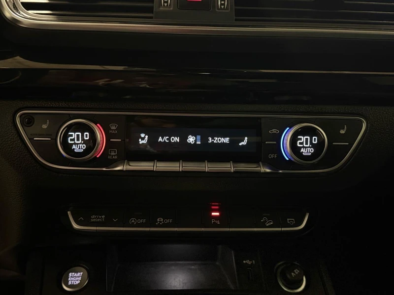 Audi Q5 2.0 TFSI Quattro / NARDO / BLACK OPTICS / DIGITAL, снимка 11 - Автомобили и джипове - 52749555