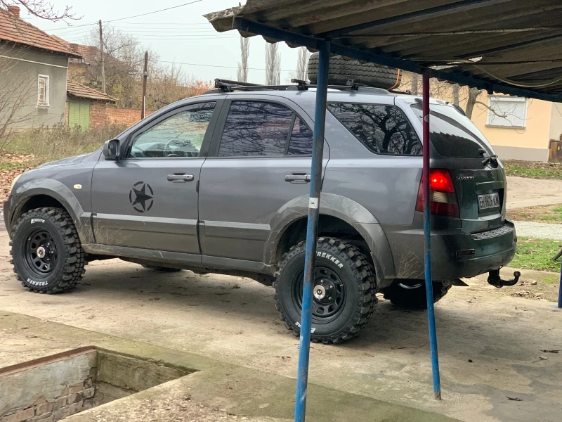 Kia Sorento, снимка 4 - Автомобили и джипове - 52829474