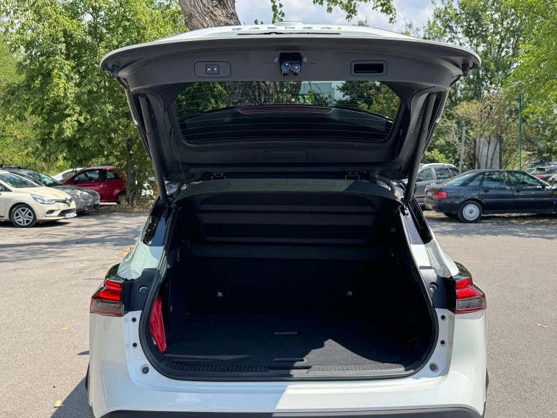 Nissan Qashqai e-POWER Hybrid, снимка 12 - Автомобили и джипове - 52878362