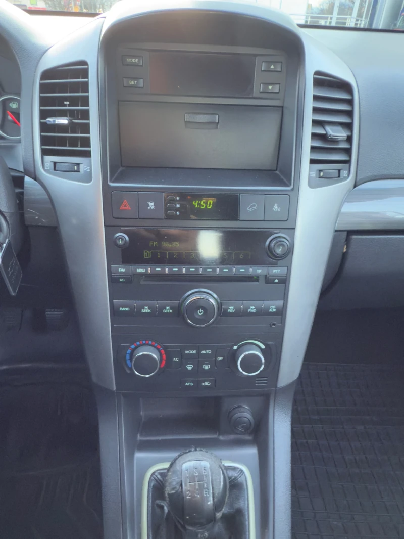 Chevrolet Captiva 2.2 dizel, снимка 12 - Автомобили и джипове - 53000907