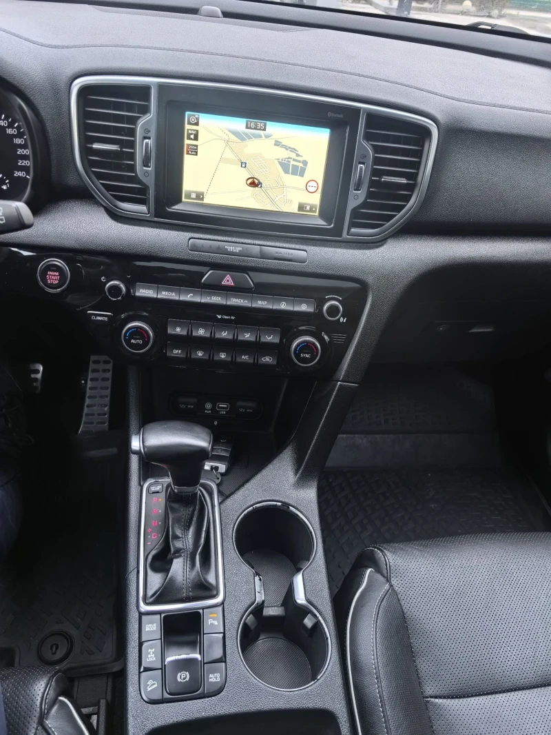 Kia Sportage 1.6 T-GDI GT-line 4X4 , снимка 16 - Автомобили и джипове - 53090594