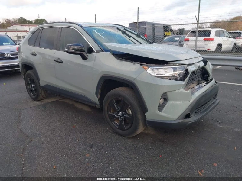 Toyota Rav4 2.5L I-4 DI, DOHC, VVT, 203HP Front Wheel Drive