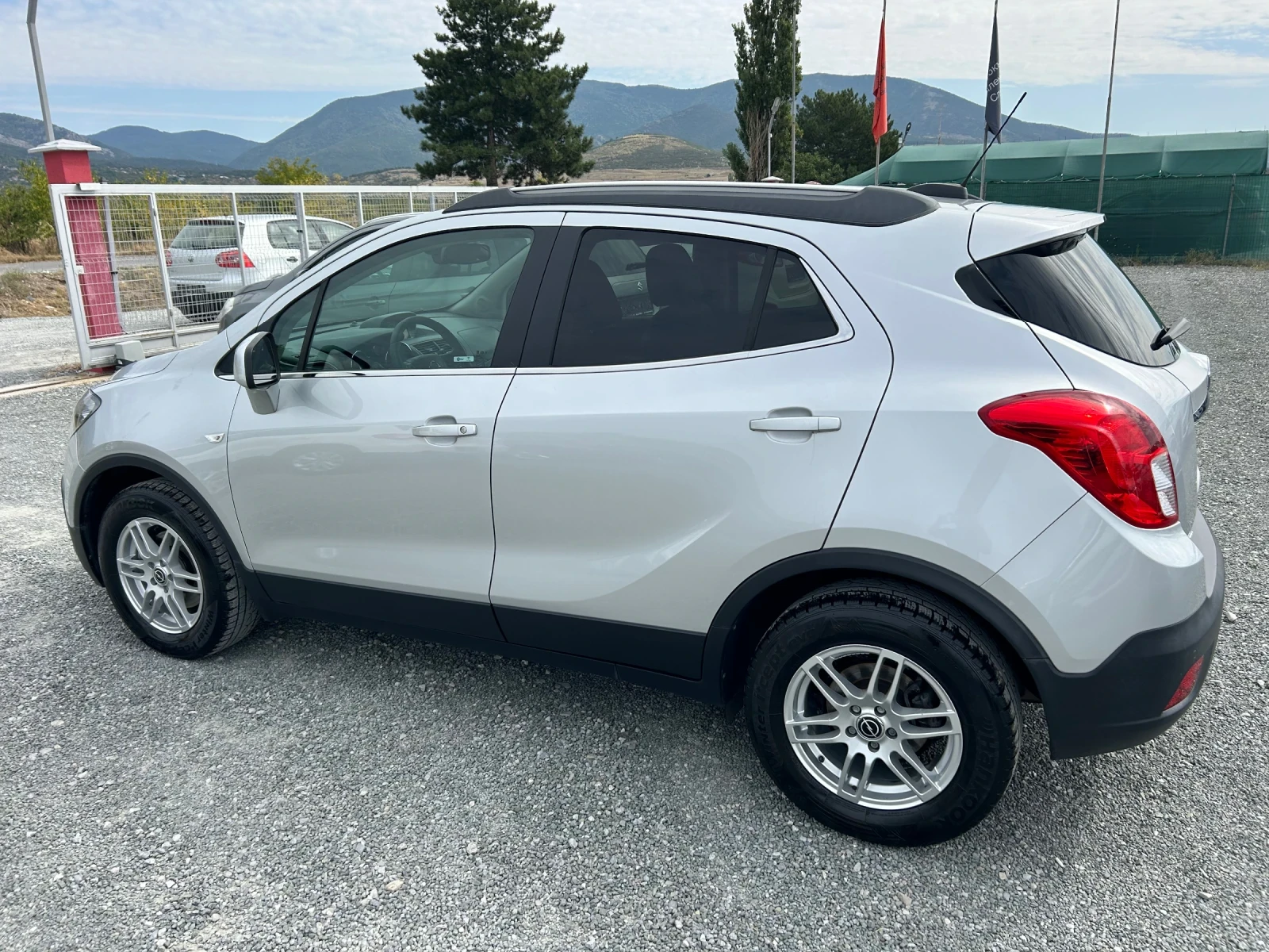 Opel Mokka (KATO НОВА) - изображение 9