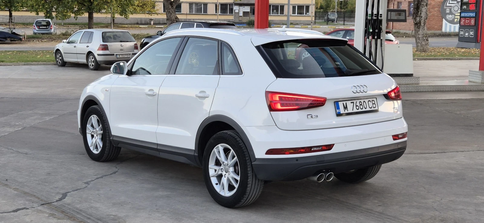 Audi Q3 2.0TDI* ФЕЙСЛИФТ* КОЖА* НАВИГАЦИЯ* КСЕНОН* ТОП - изображение 7