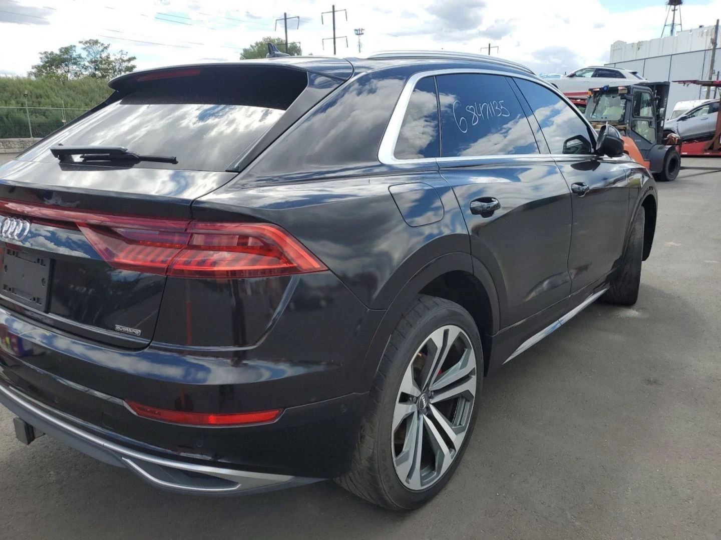 Audi Q8 ПЪТУВА ЗА БЪЛГАРИЯ* PRESTIGE* * МАСАЖ* ВАКУМ* АЛКА - изображение 9