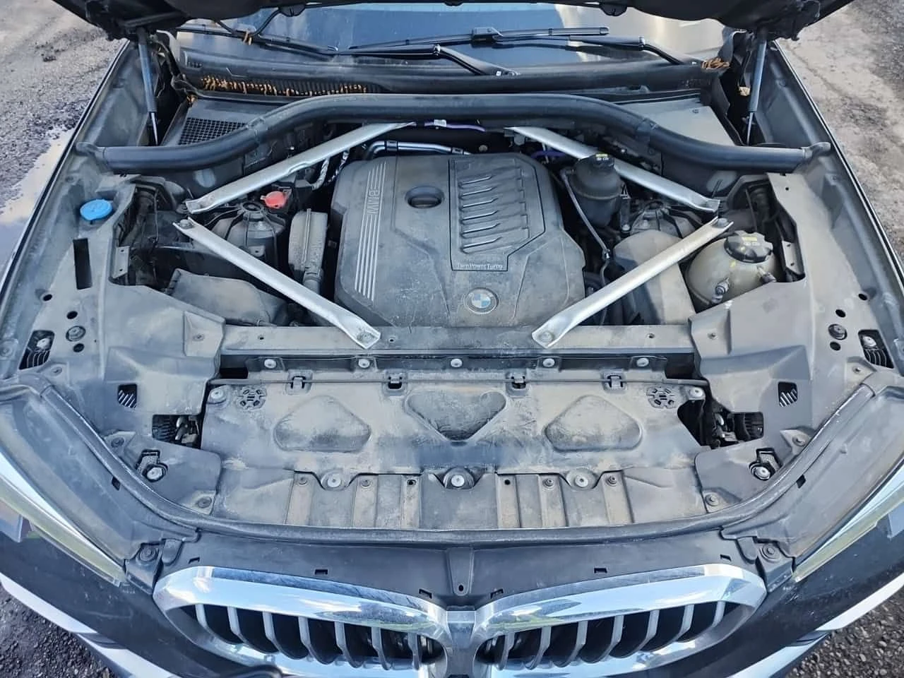 BMW X5 * XDRIVE40I * ОБДУХВАНЕ* H/K* PANO* 2 КЛЮЧА , снимка 17 - Автомобили и джипове - 54480121