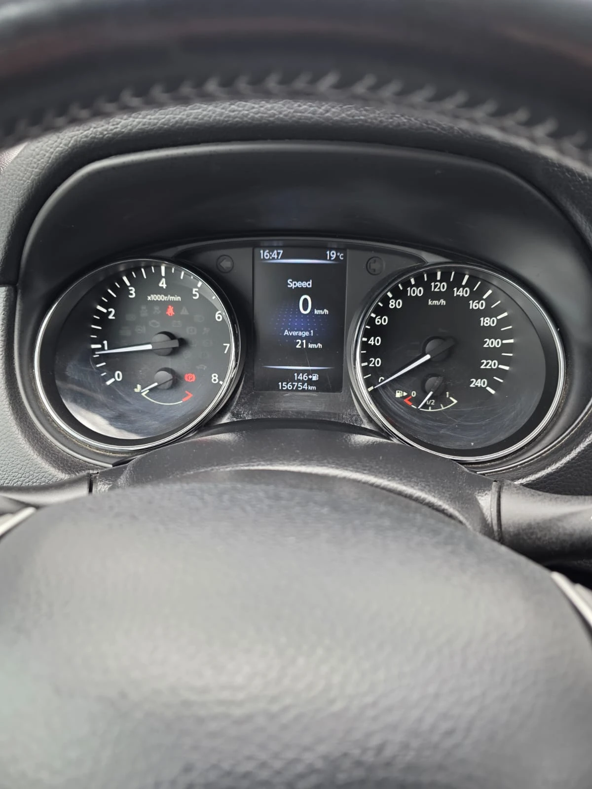Nissan Qashqai, снимка 10 - Автомобили и джипове - 54575703