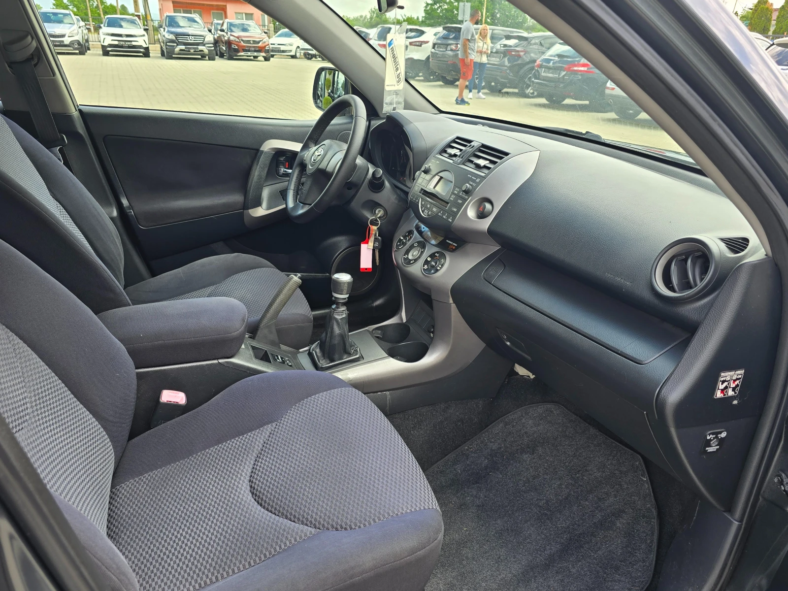 Toyota Rav4 2.2D-4D, 136к.с., 6ск., 4х4!, снимка 10 - Автомобили и джипове - 54602954