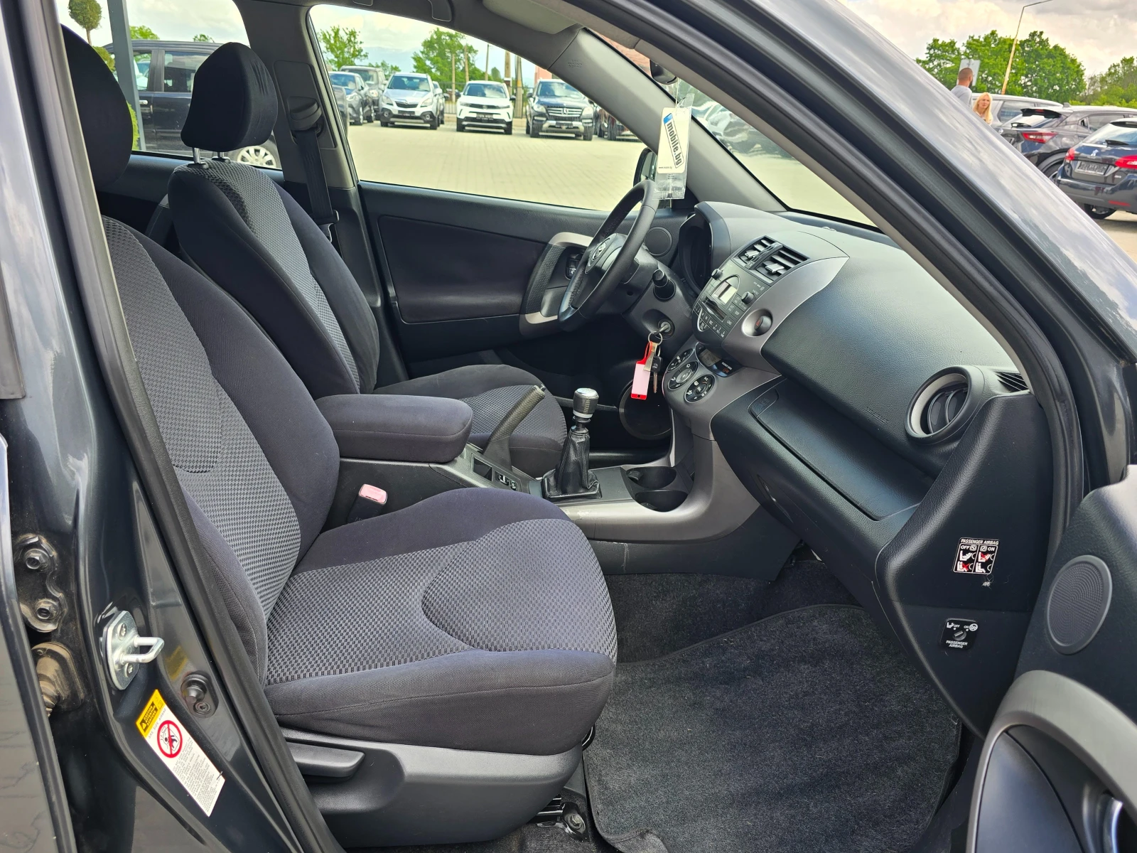 Toyota Rav4 2.2D-4D, 136к.с., 6ск., 4х4!, снимка 9 - Автомобили и джипове - 54602954