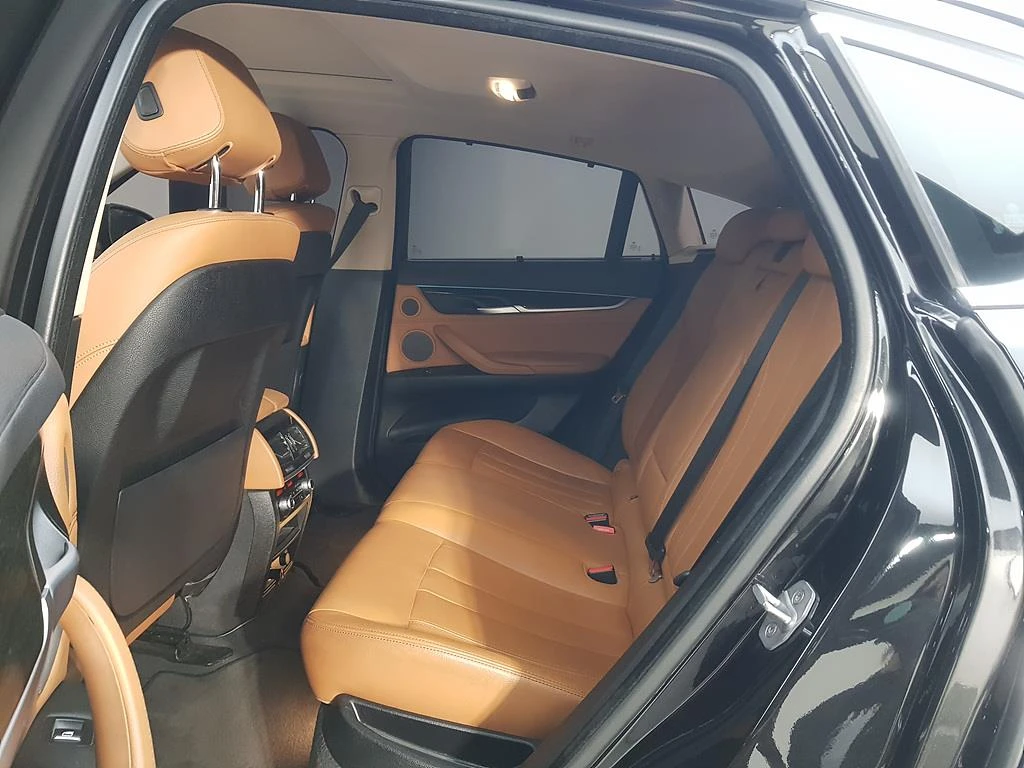 BMW X6 xDrive30d* BLIND SPOT* HUD* 360* ЛЮК* КРАЙНА ЦЕНА, снимка 12 - Автомобили и джипове - 55367092