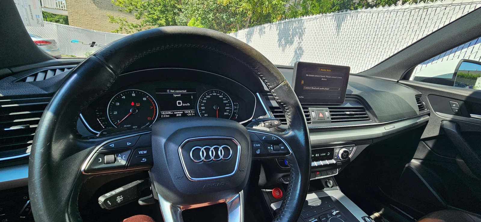 Audi Q5 Komfort / CAMERA / CARFAX / АВТОКРЕДИТ , снимка 8 - Автомобили и джипове - 55830711