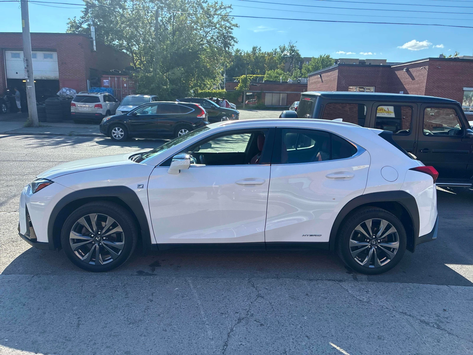 Lexus UX 250h HEAD UP / CARFAX / ����������  | Mobile.bg � ����������� 2