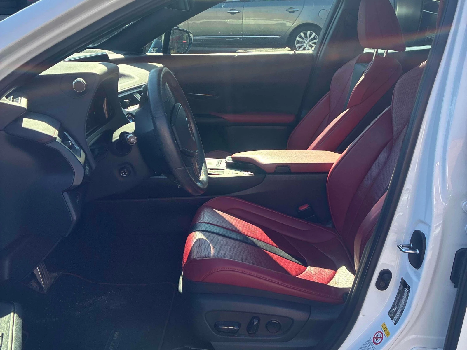 Lexus UX 250h HEAD UP / CARFAX / ����������  | Mobile.bg � ����������� 12
