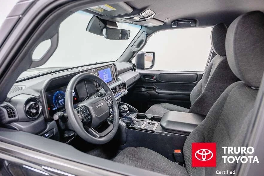 Toyota Land cruiser, снимка 15 - Автомобили и джипове - 55983944