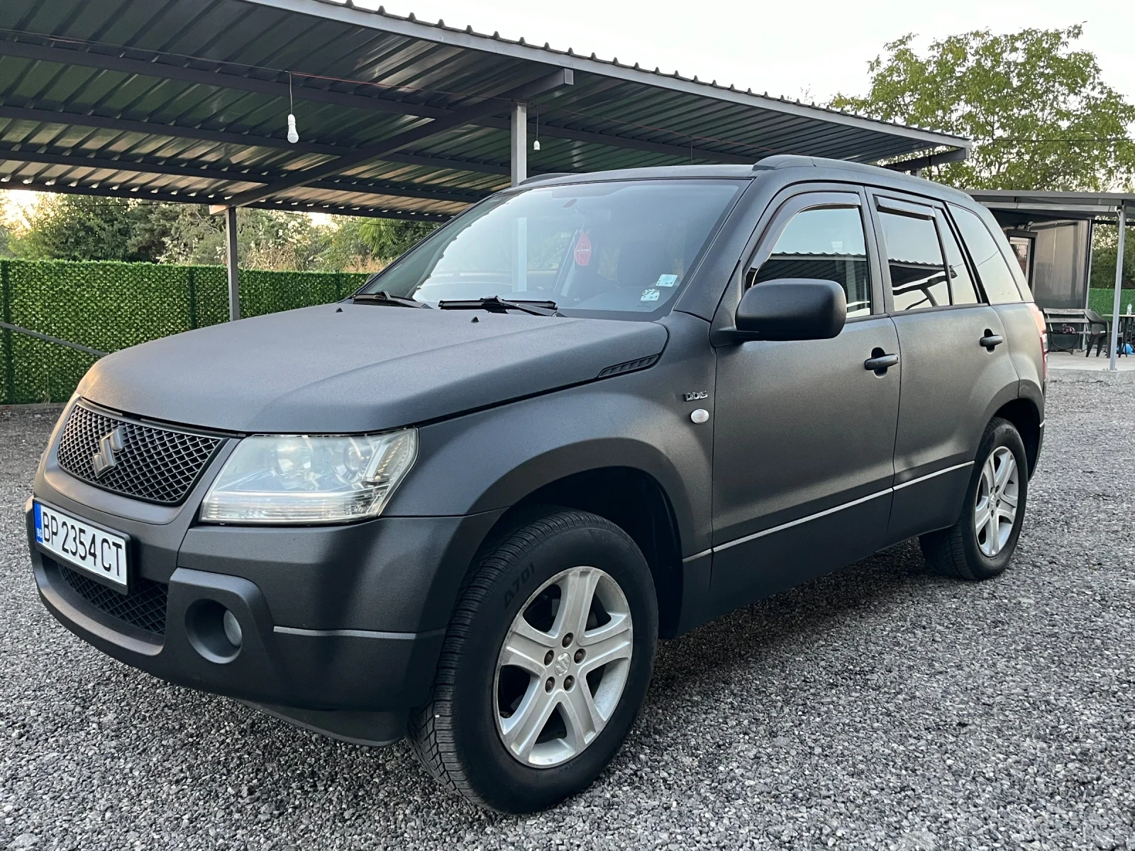 Suzuki Grand vitara 1.9 129кс, снимка 3 - Автомобили и джипове - 56011743
