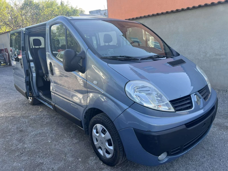 Renault Trafic 2.0 DCI 115k.c 8+ 1, снимка 6 - Бусове и автобуси - 51606151