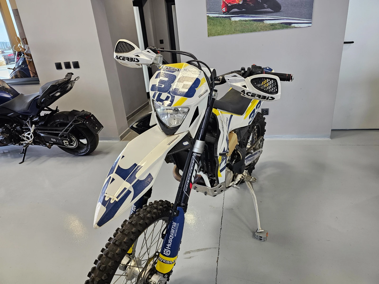 Husqvarna TE 450ie, Стартер, Ендуро, Akrapovic! - изображение 9