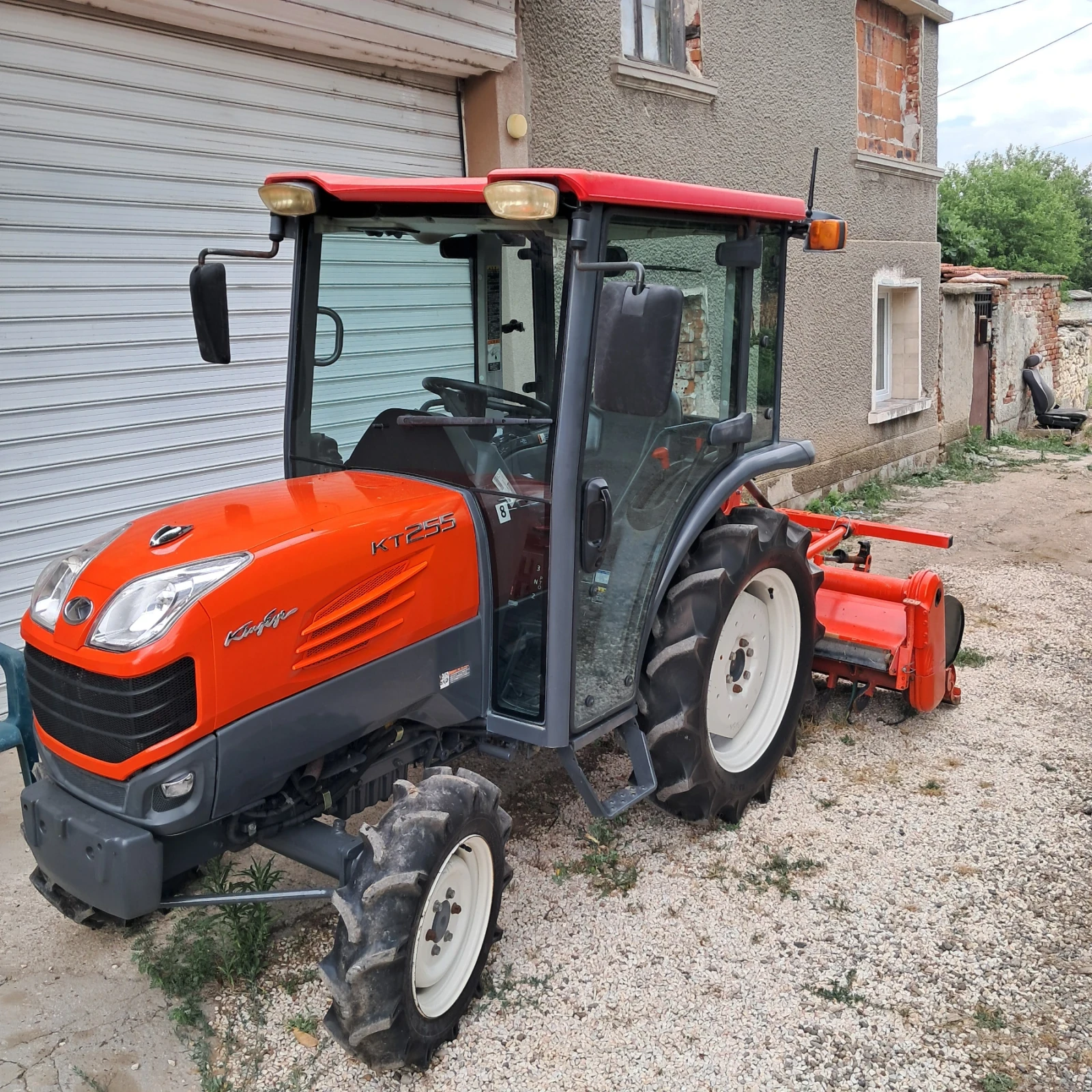 Трактор Kubota KT255 c фреза , снимка 5 - Селскостопанска техника - 55509392