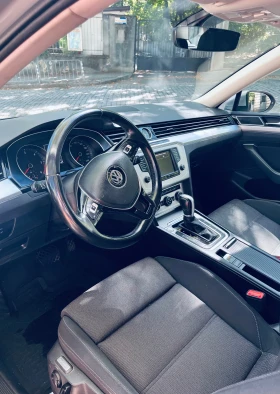 VW Passat Variant B8 2.0 TDI 190к.с.DSG| ACC| LED| Камера, снимка 11
