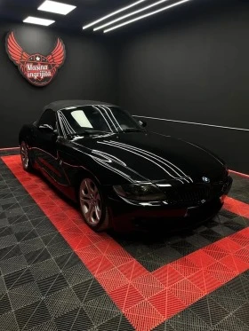     BMW Z4 3.0 i CABRIO