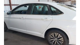 VW Jetta 1.4T R-LINE | Mobile.bg    8