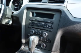 Ford Mustang Premium Pony Package | Mobile.bg    12