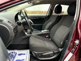 Toyota Avensis 1.8i-147КС ФЕЙСЛИФТ / НАВИГАЦИЯ / КАМЕРА / БОРДО , снимка 8
