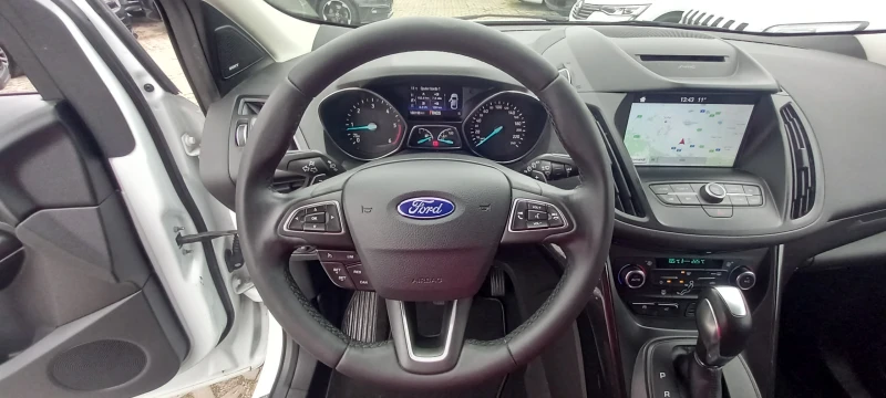Ford Kuga TITANIUM ИЗКЛЮЧИТЕЛНА СЕРВИ КНИЖК УНИКТ ОБСЛУЖ ЛЕД, снимка 10 - Автомобили и джипове - 17274949