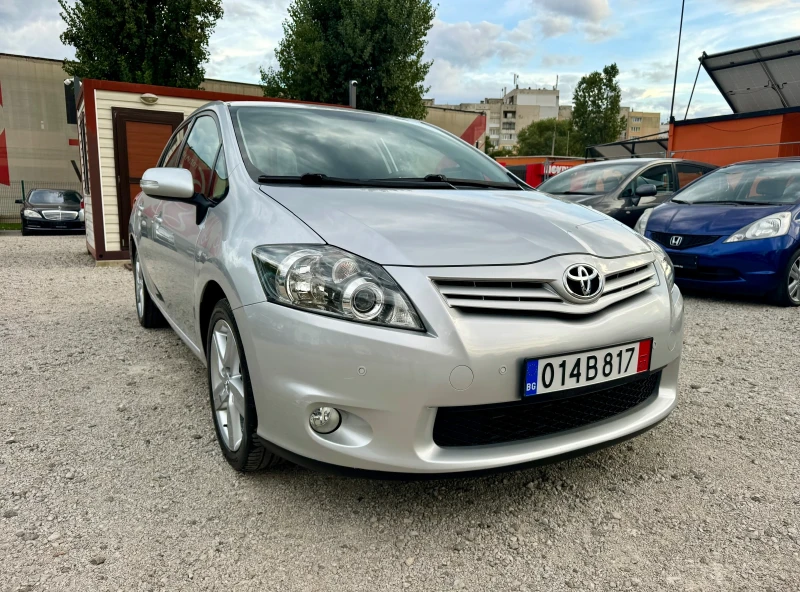 Toyota Auris 1.8i ТОП СЪСТОЯНИЕ !!!, снимка 7 - Автомобили и джипове - 47362246