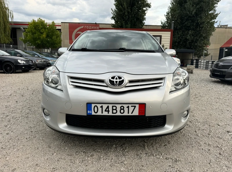 Toyota Auris 1.8i ТОП СЪСТОЯНИЕ !!!, снимка 8 - Автомобили и джипове - 47362246