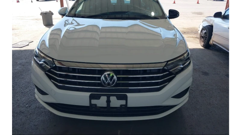 VW Jetta 1.4T R-LINE, снимка 2 - Автомобили и джипове - 47534821