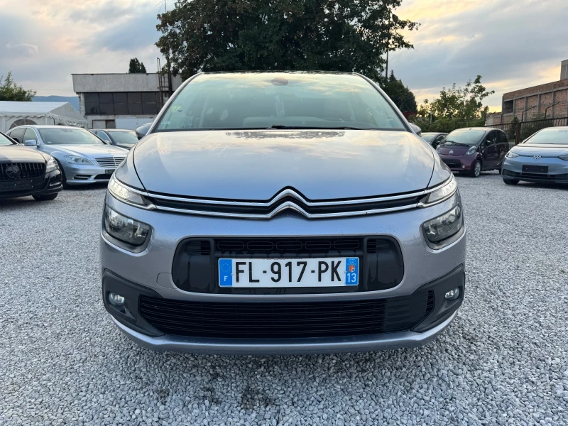 Citroen Grand C4 Picasso 1.5 BlueHDI-130ps / АВТОМАТИК 8-ск / ПЕРФЕКТЕН / , снимка 2 - Автомобили и джипове - 51173214