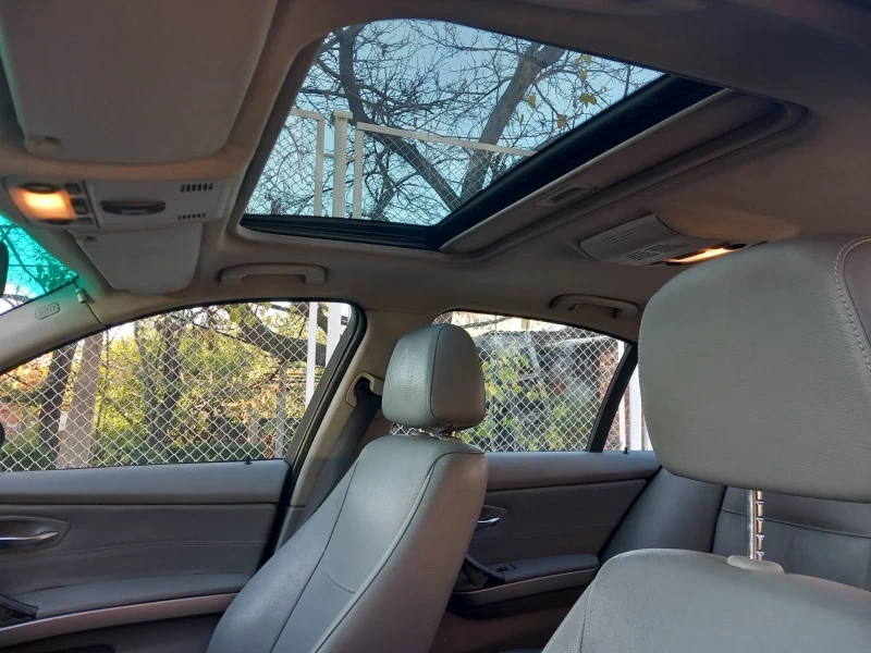 BMW 320, снимка 7 - Автомобили и джипове - 52285911