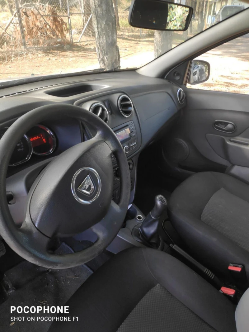 Dacia Sandero, снимка 7 - Автомобили и джипове - 52302204