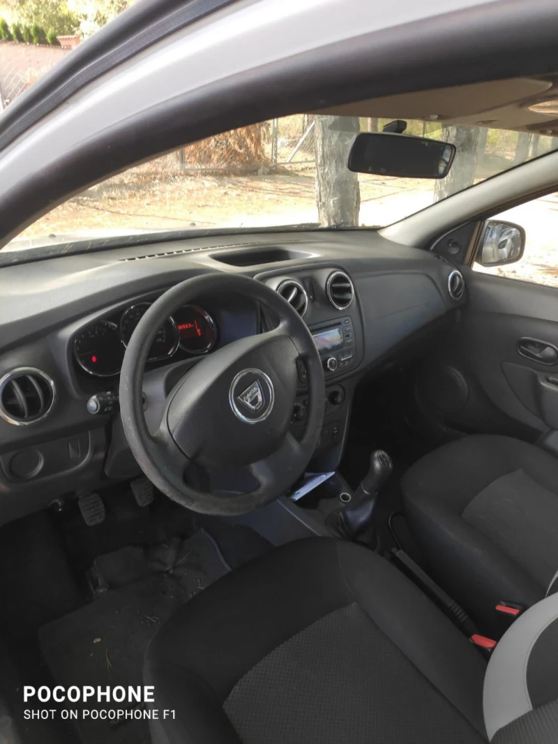 Dacia Sandero, снимка 9 - Автомобили и джипове - 52302204