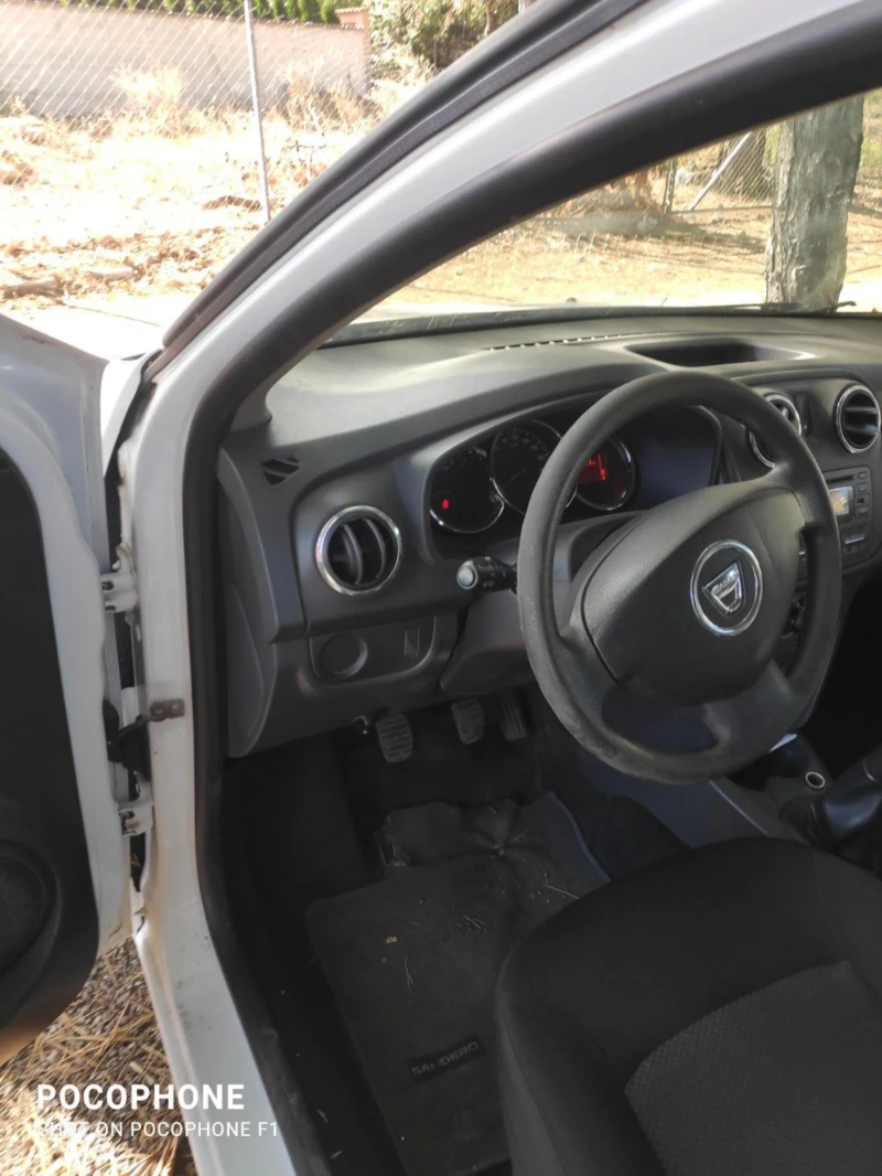 Dacia Sandero, снимка 3 - Автомобили и джипове - 52302204