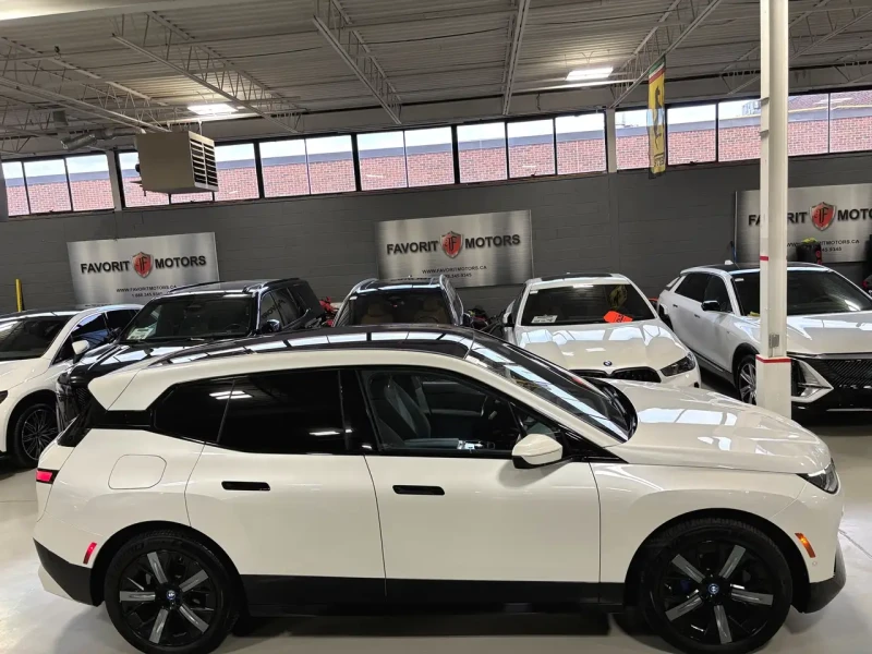 BMW iX FULL MAXX, снимка 5 - Автомобили и джипове - 52403803