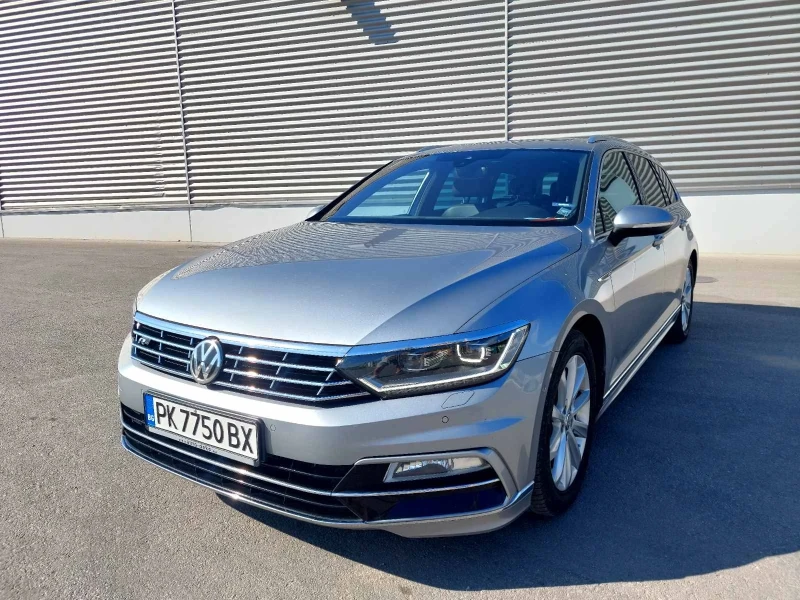VW Passat R Line MATRIX