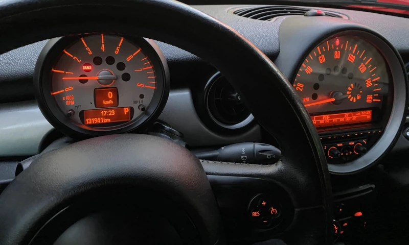 Mini Cooper S R58 132ph, снимка 17 - Автомобили и джипове - 53107061