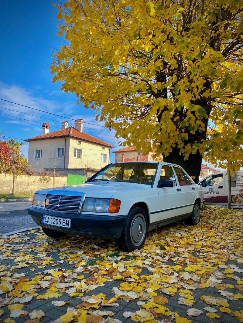 Mercedes-Benz 190 2.0d, снимка 17 - Автомобили и джипове - 53385293