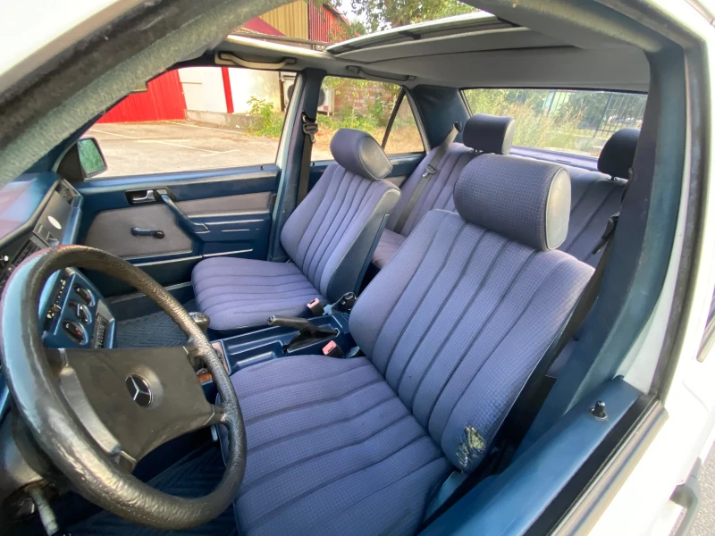 Mercedes-Benz 190 2.0d, снимка 8 - Автомобили и джипове - 53385293