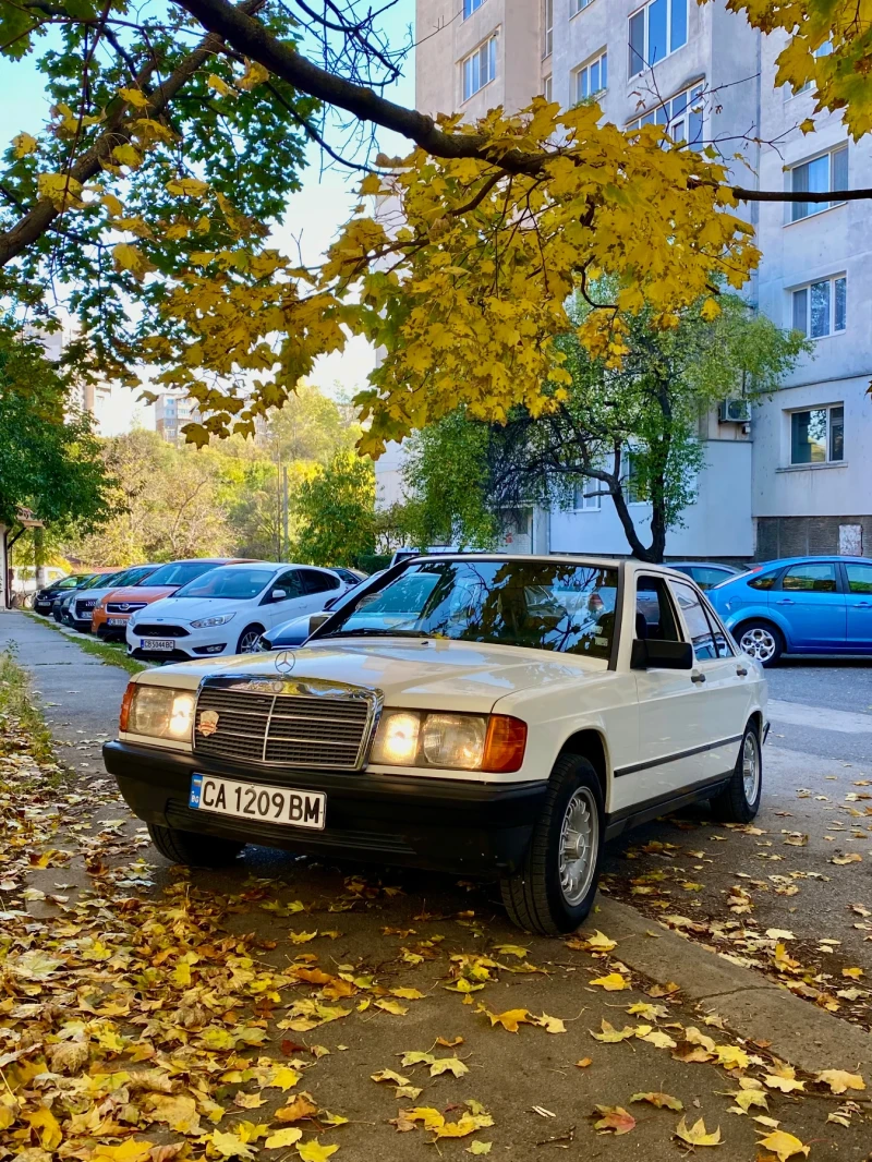 Mercedes-Benz 190 2.0d, снимка 14 - Автомобили и джипове - 53385293