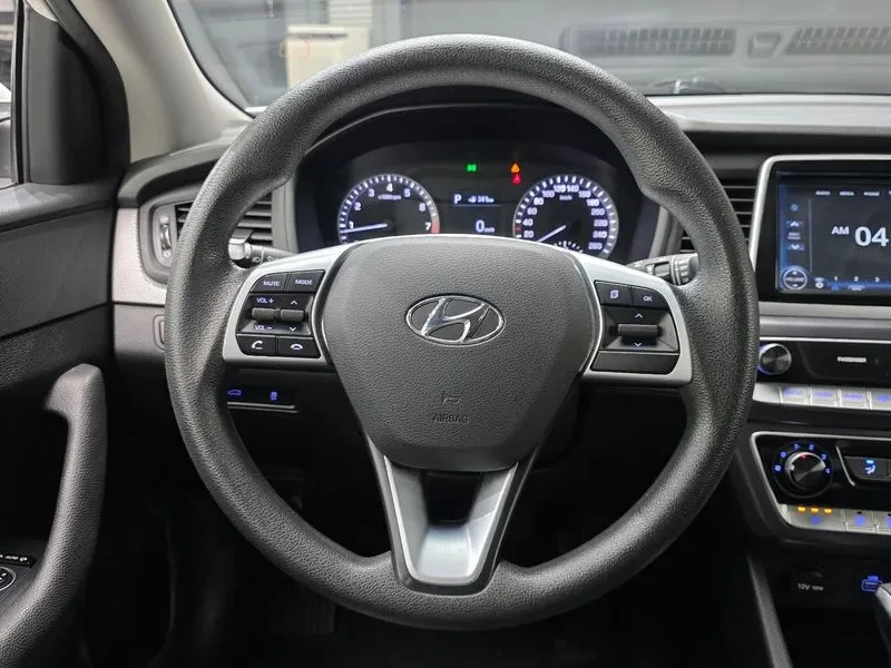 Hyundai Sonata New Rise 2.0 Style, снимка 12 - Автомобили и джипове - 53367058