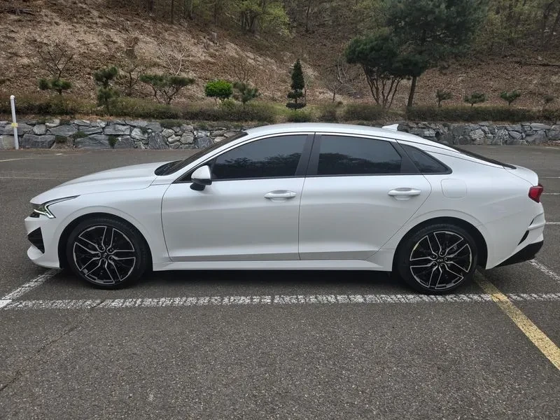 Kia K5 1.6 Turbo Trendy, снимка 3 - Автомобили и джипове - 55935664