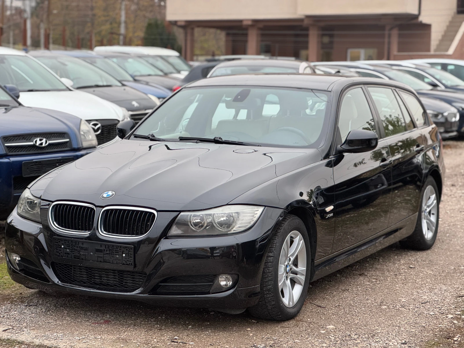 BMW 320 2.0d xDrive * FACE * NAVI - изображение 4