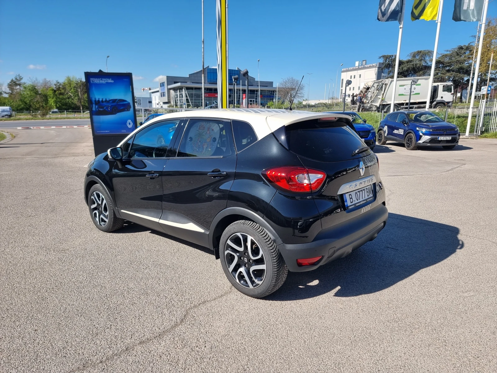 Renault Captur Energy TCe 120 к.с. EDC - изображение 7