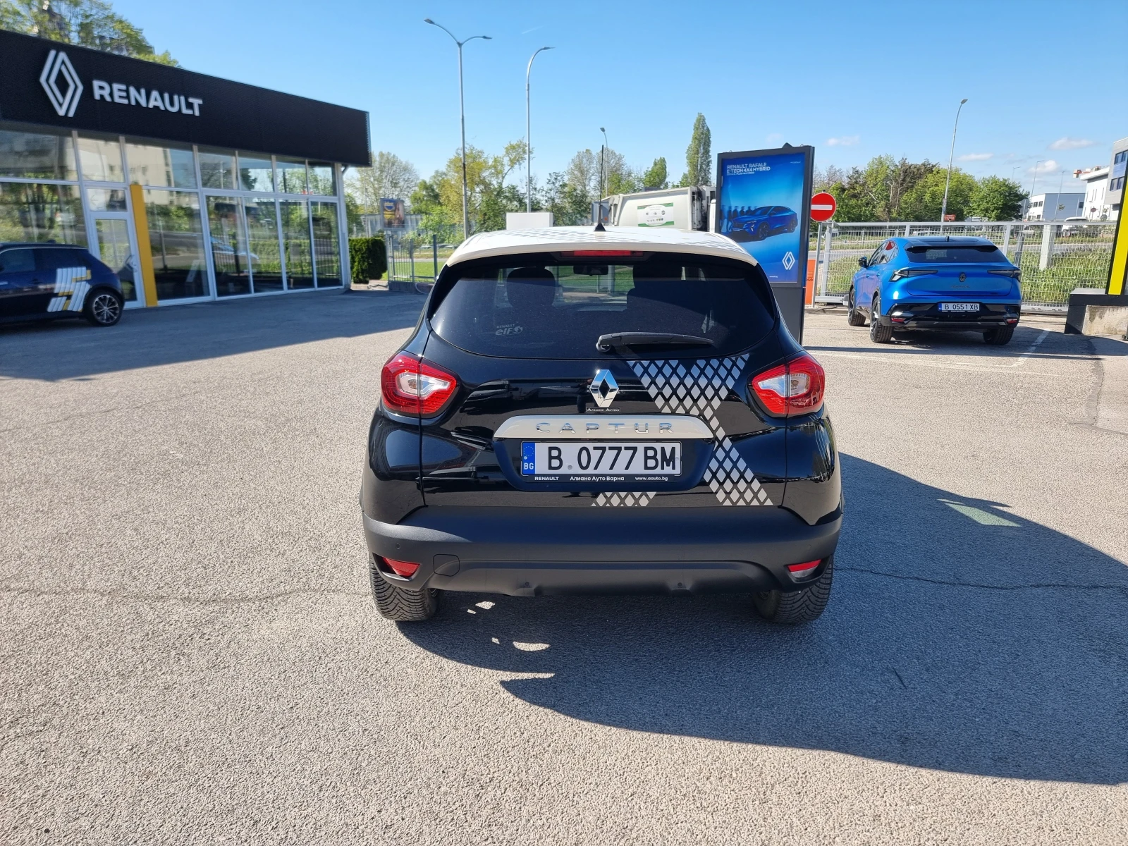Renault Captur Energy TCe 120 к.с. EDC - изображение 6