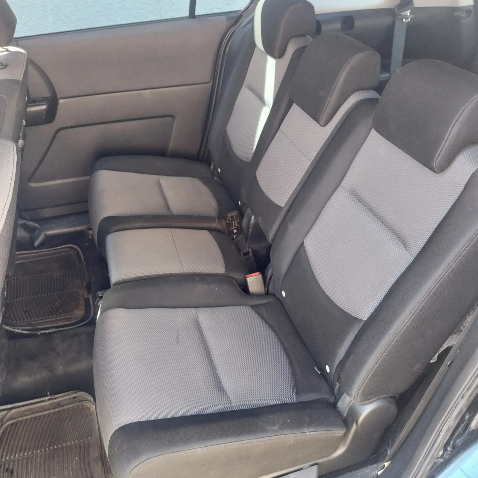 Mazda 5  - изображение 6