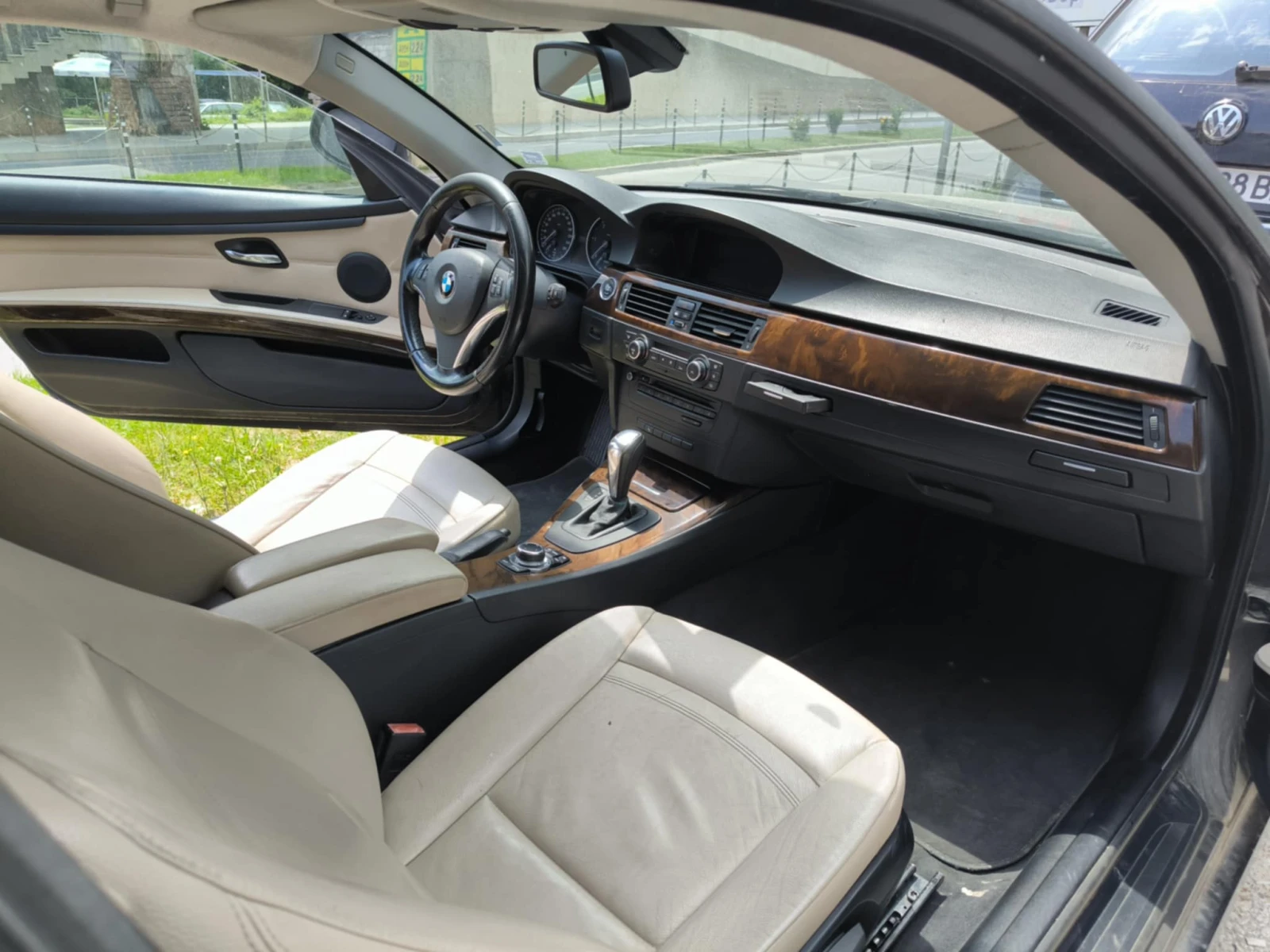BMW 320 320d - изображение 6
