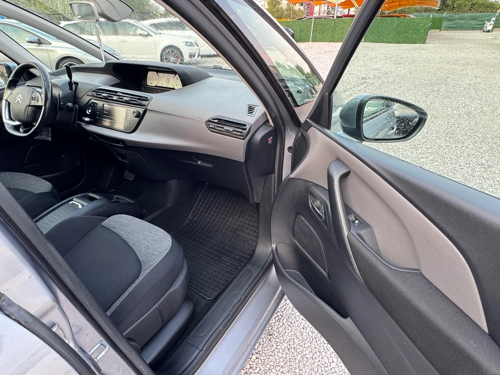 Citroen Grand C4 Picasso 1.5 BlueHDI-130ps /  8- /  /  | Mobile.bg   12